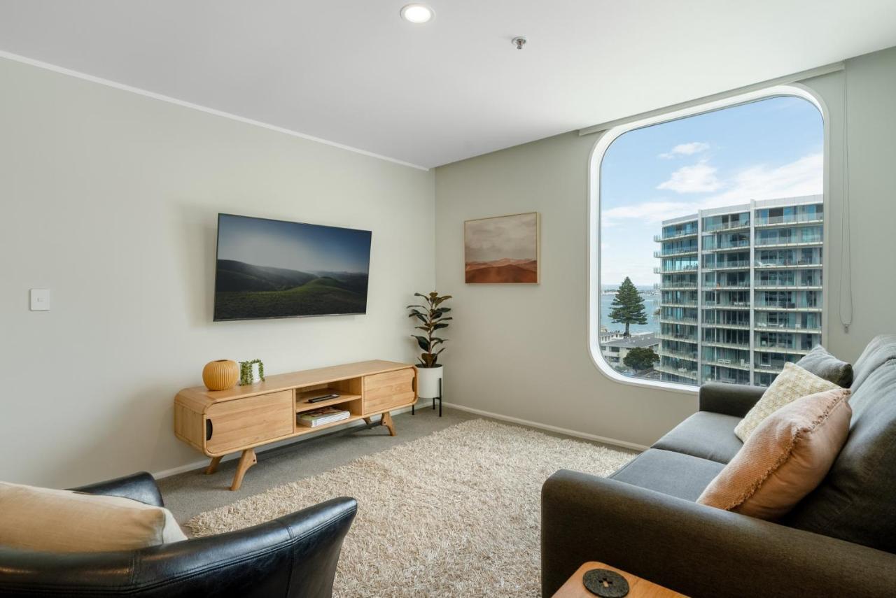 Executive Oceanside Apartment Mount Maunganui Exterior photo